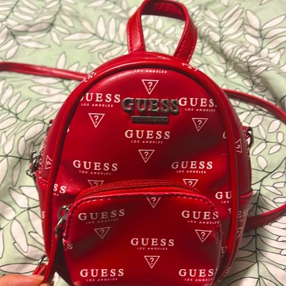 Guess | Bags | Medium Size Red Guess Los Angeles Backpack  display picture 2